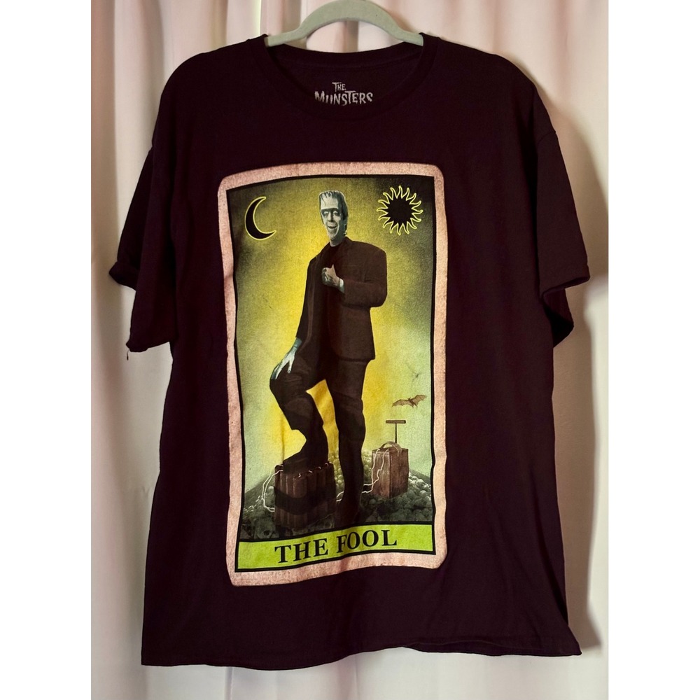 The Munsters Herman Munster The Fool Tarot Card Horror T-Shirt Rock Rebel XL